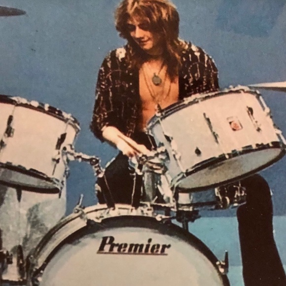 Roger Taylor Drummer for QUEEN BAND 8X10 Framed Photo Vintage 1970s - Picture 3 of 8